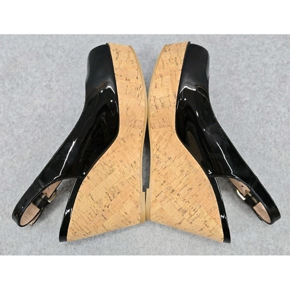 STUART WETIZMAN Riviera Jean Patent Leather Wedges Size 8 Women Black Wedge 3.5" - Picture 6 of 8